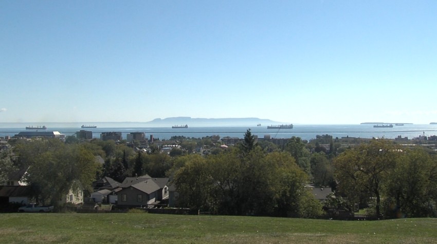 ships-in-harbour