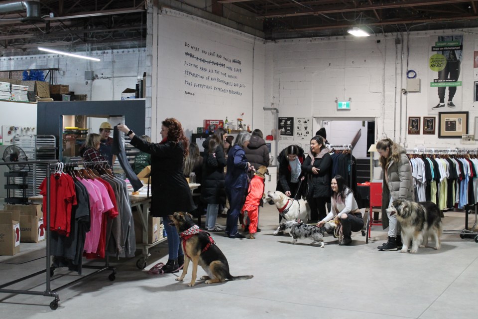 Ungalli Clothing Co., along with Jamie Dawn Photography, held a Valentine's Pup-Up Photoshoot fundraiser on Feb. 8.