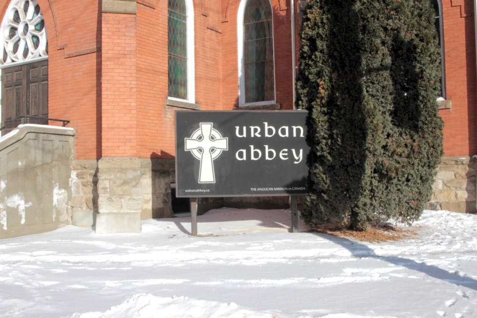 Urban Abbey's Red River Road shelter.