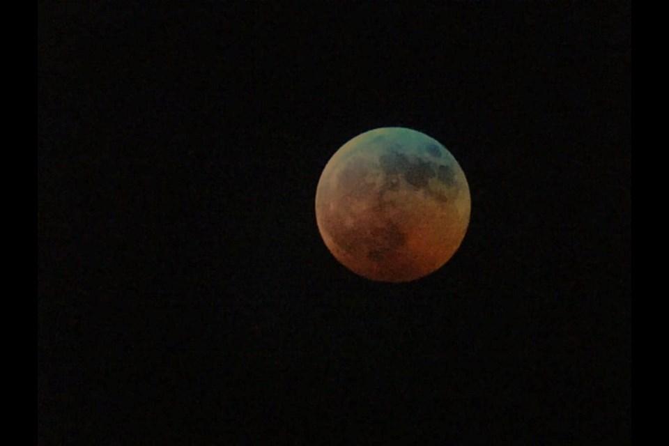 A blood moon appeared over Thunder Bay on Sunday, Jan. 20, 2019.