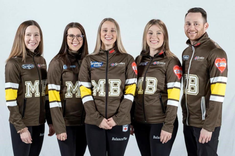 Team Manitoba, provincial champs, Fort Rouge Curling Club, Winnipeg, L-R Kaitlyn Lawes skip, Selena Njegovan, third, Jocelyn Peterman, second, Kristin MacCuish lead, Connor Njegovan (coach),
