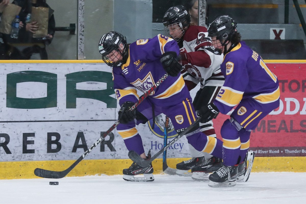 Panthers take bite out of Thistles at U13s - Thunder Bay Kings Hockey
