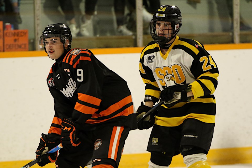 Brian Fiddes (right) scored three times for the visiting Soo Eagles of the Northern Ontario Junior Hockey League. Kam River's Braedon Duchene had an assist for the Fighting Walleye (Leith Dunick, tbnewswatch,com)