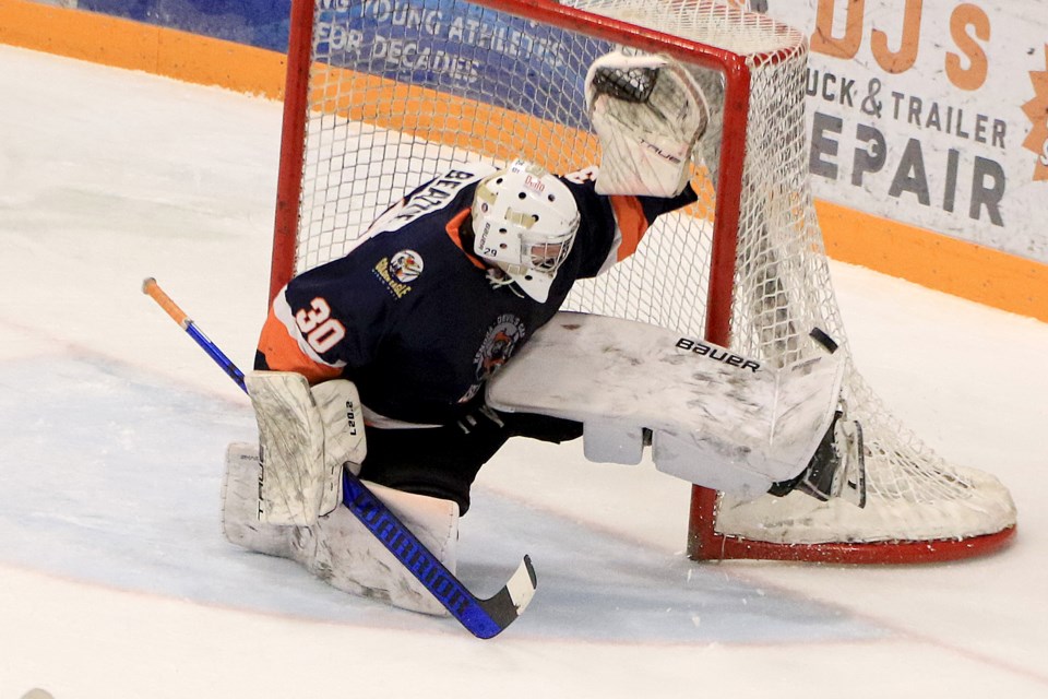 Kenora's Ethan Beattie makes a pad save on Saturday, Dec. 21, 2024 against the Thunder Bay North Stars at Fort William Gardens. (Leith Dunick, tbnewswatch.com)