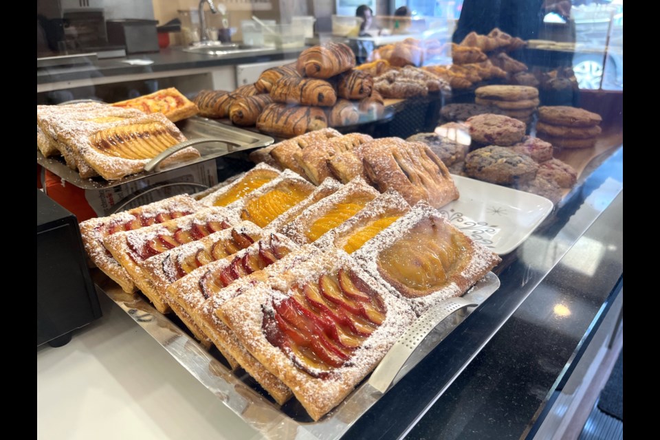 French bakery to celebrate one year on Front Street - Thorold News