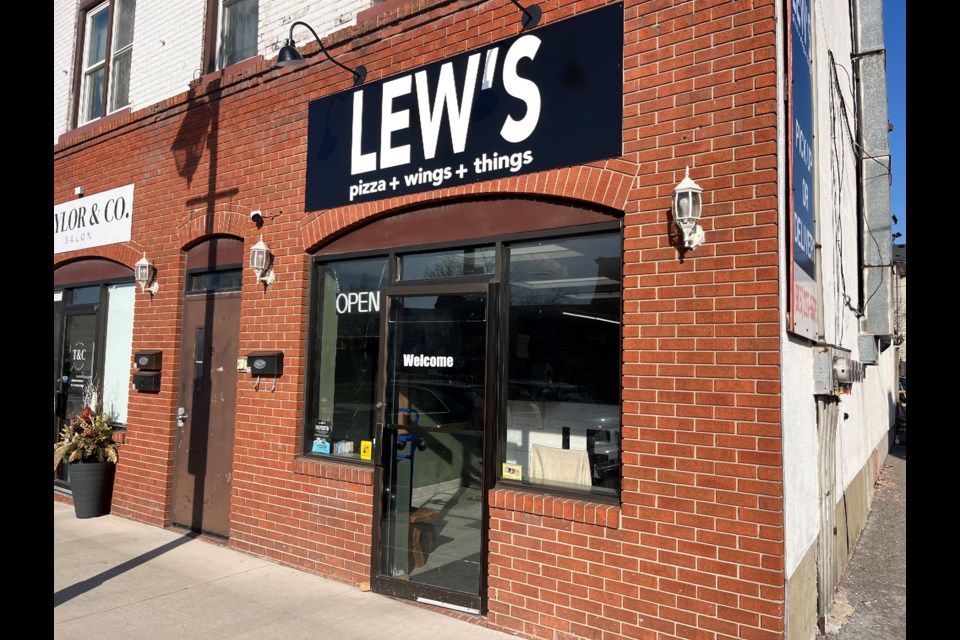 Brand: Lew's