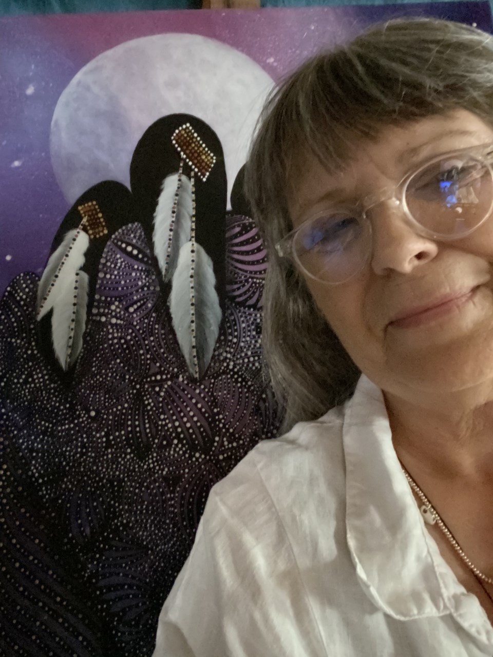 Cree artist wants to bring joy and beauty through her art Timmins News
