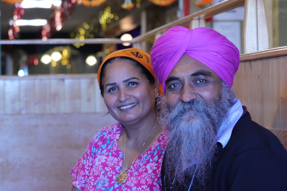 2022-09-09-Gurdwara-Timmins-Bahadur singh bains and kanwaljit Kaur Bains