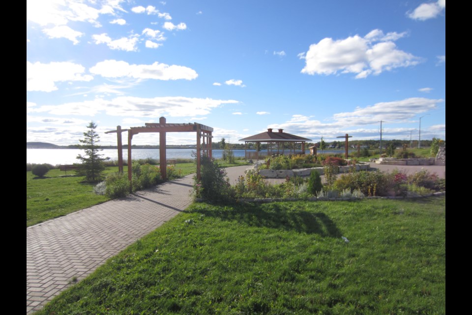 Bannerman Park at northeast corner of Porcupine Lake. Andrew Autio for TimminsToday.                               