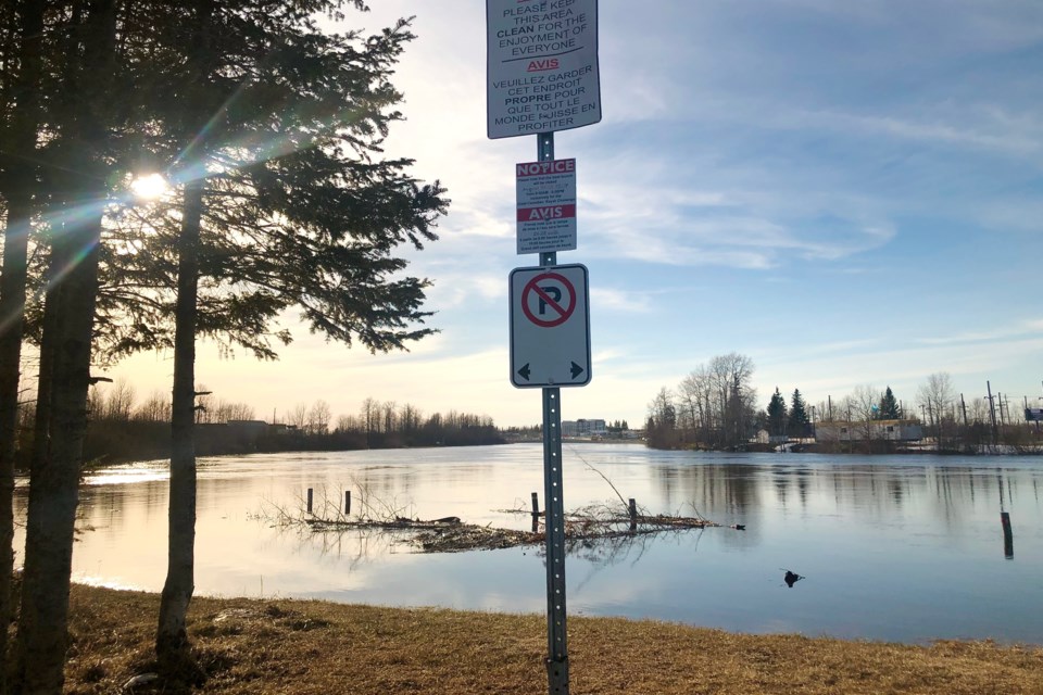 2019-05-02 Mattagami River flooding MH