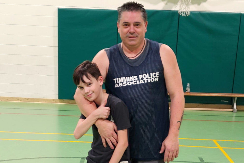 A friendly game of volleyball between the Timmins Police Association and Pinecrest Public School students collected donations for the food bank.