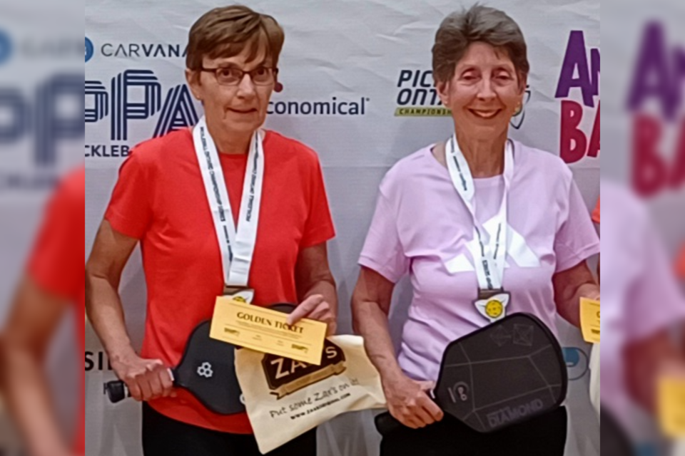 Brenda Gray and Anne McManus won gold at a regional tournament to earn a spot at the provincial championships in August.