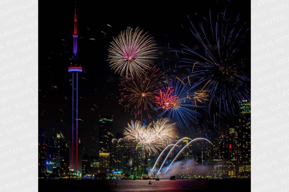 Best vantage points to watch Toronto's 2025 New Year’s fireworks show