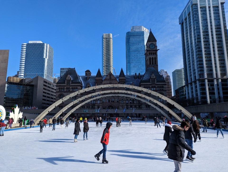 ice_rink_at_nathan_phillips_square_-_20230114