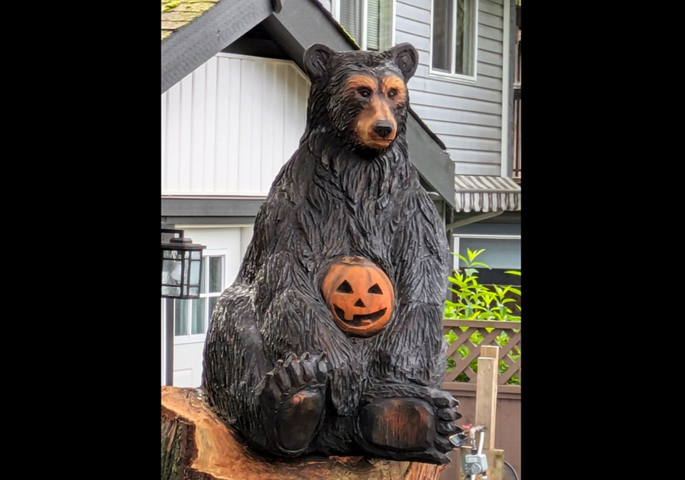 rhonda-bear-sculpture-coquitlam-2024