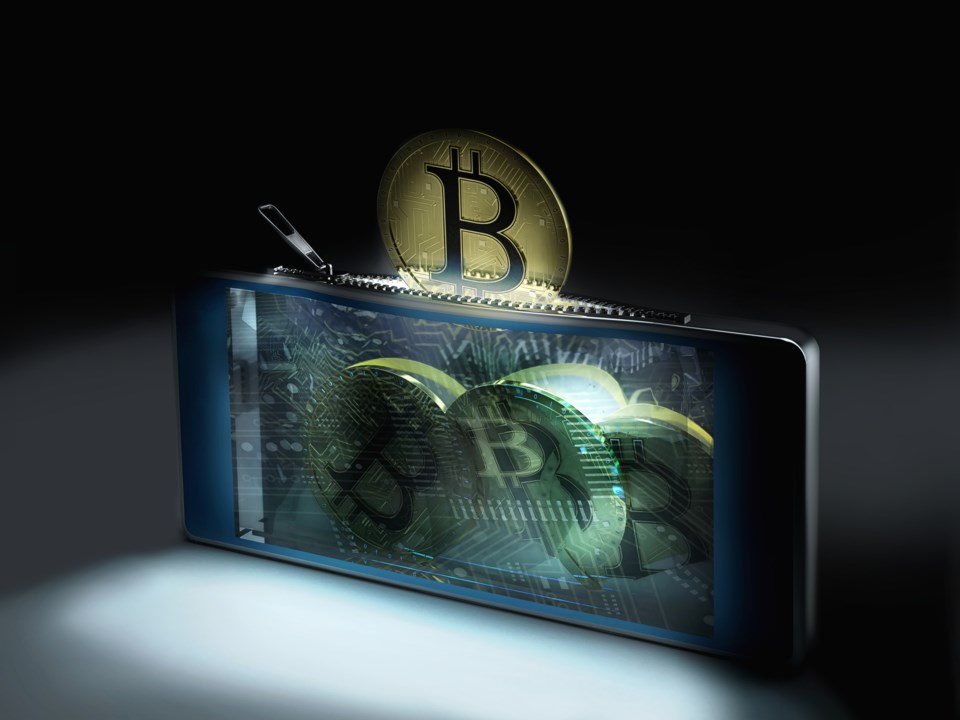 bitcoin-wallet-serpeblueistockgettyimages-895781500