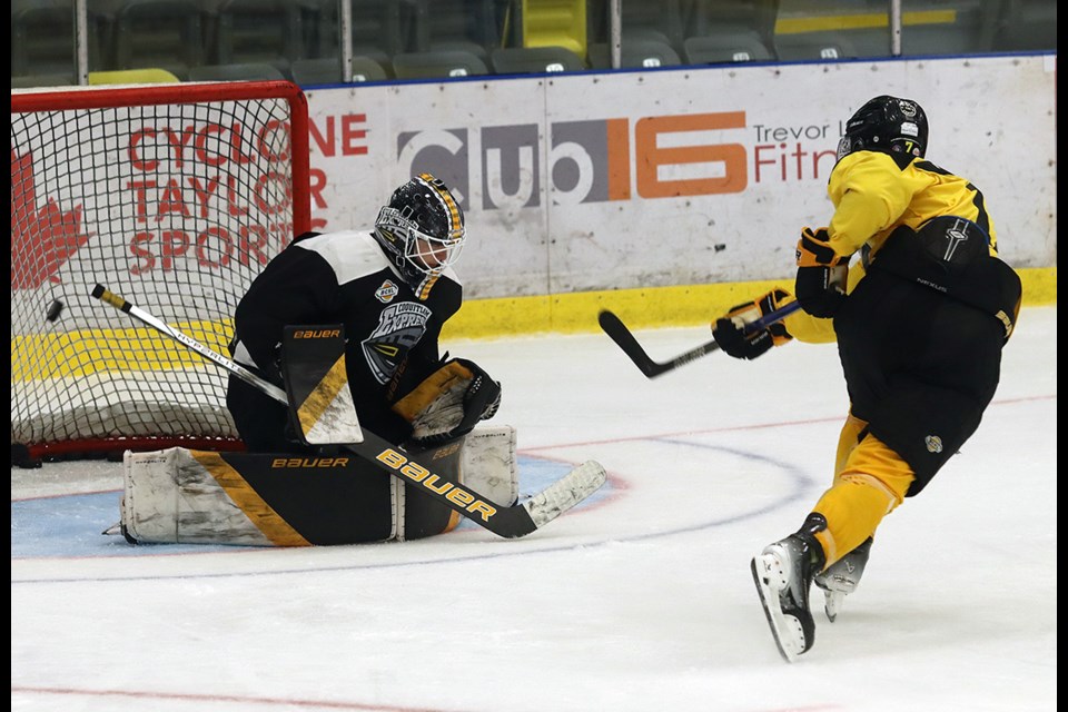 Mitchell Pierce, a call-up from the Coquitlam HC U18 developmental team, could see some action in the early going for the Coquitlam Express, as projected starter Ethan Simcoe recovers from an injury that forced him to miss the entire pre-season schedule.