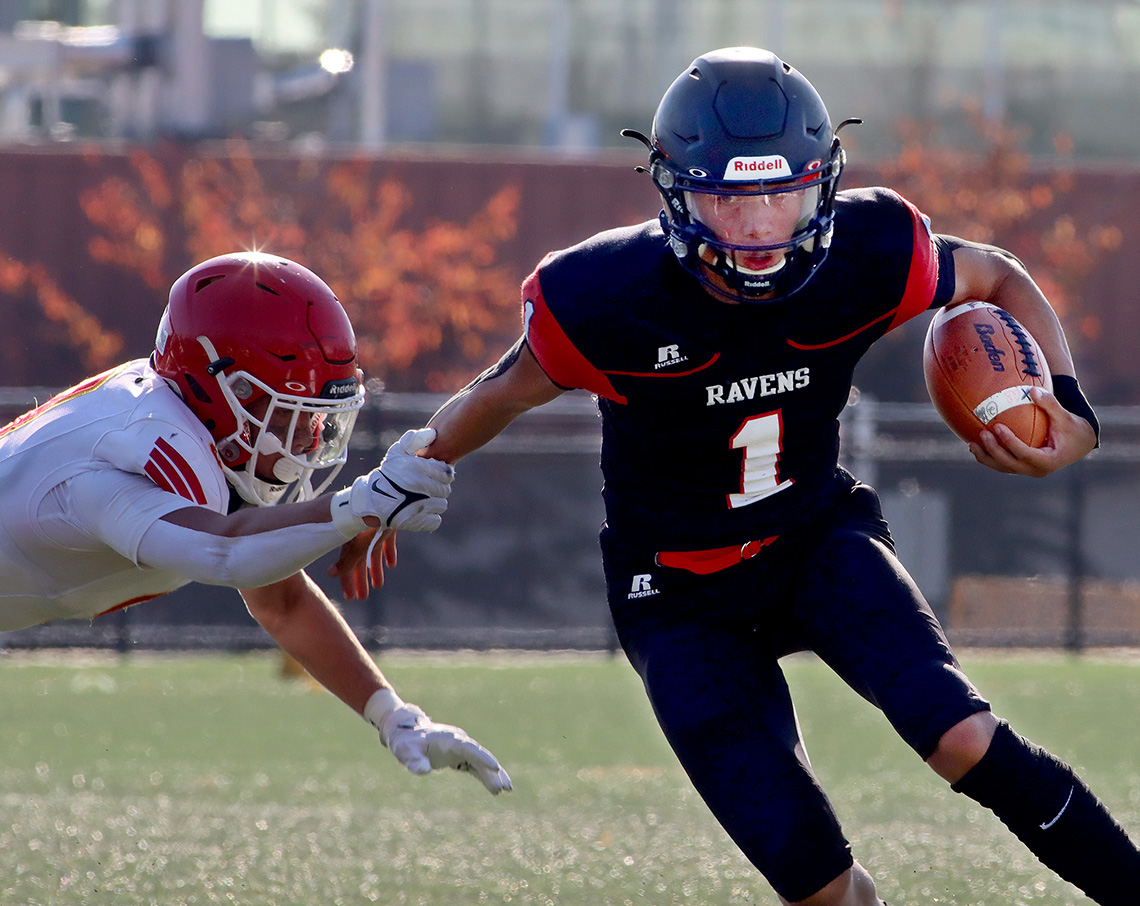 Terry Fox Ravens quarterback Zac Golab