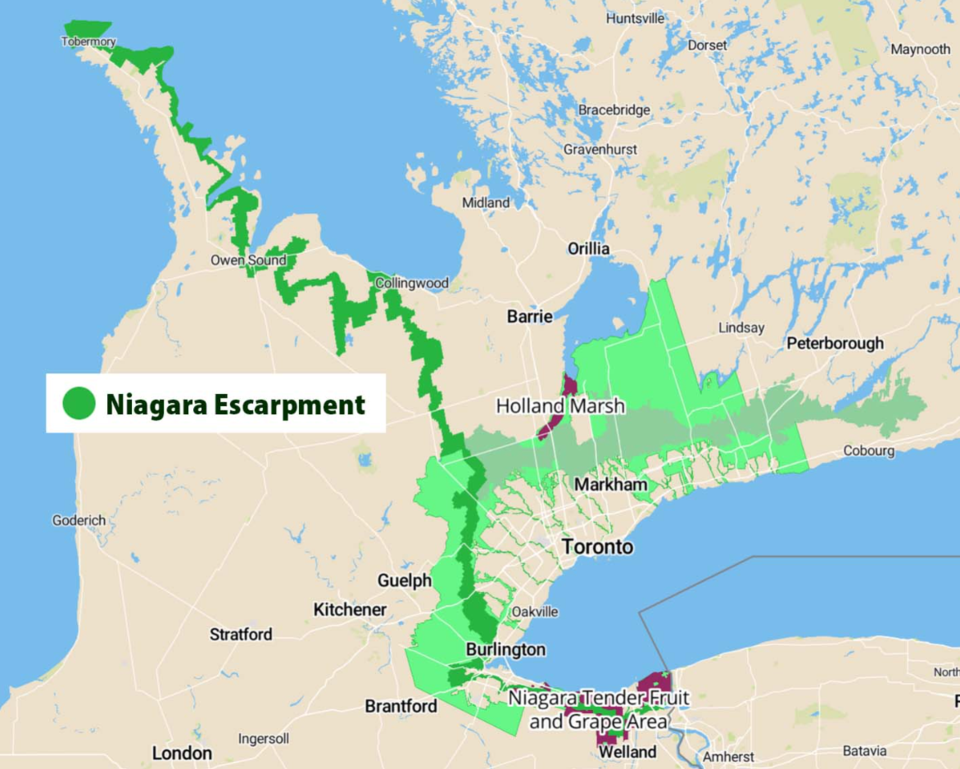 niagara-escarpment-within-greenbelt