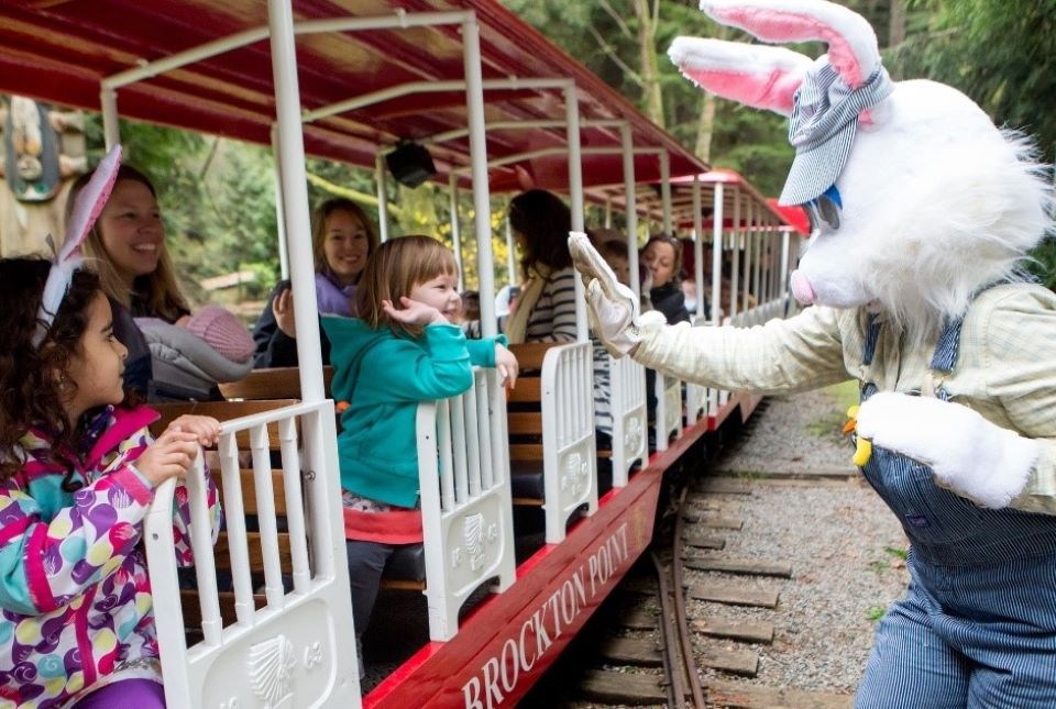 easter-train-stanley-park