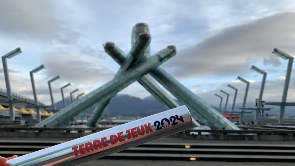 paris-olympic-torch-vancouver