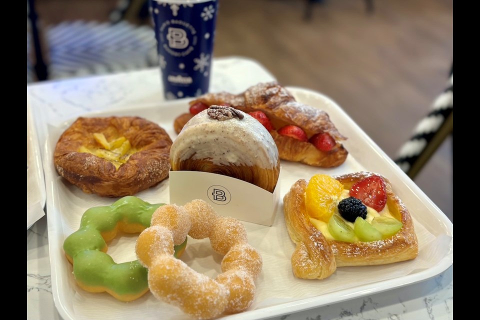 Paris Baguette has officially opened its first Vancouver franchise, offering serve-yourself sweet and savoury pastries along with cakes, sandwiches, and drinks, on Alberni Street in downtown.