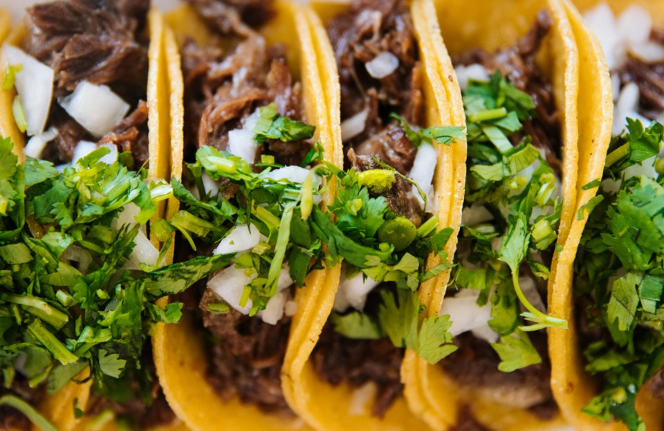 tacos-pexels-jeswin-5454019