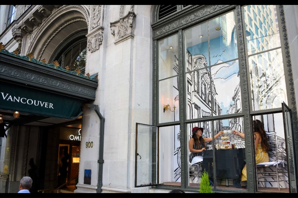 Tea in the Window, a summertime offering from Notch8 at the Fairmont Hotel Vancouver, is back, granting guests the unique opportunity to have a full tea service while dining inside a window along West Georgia Street