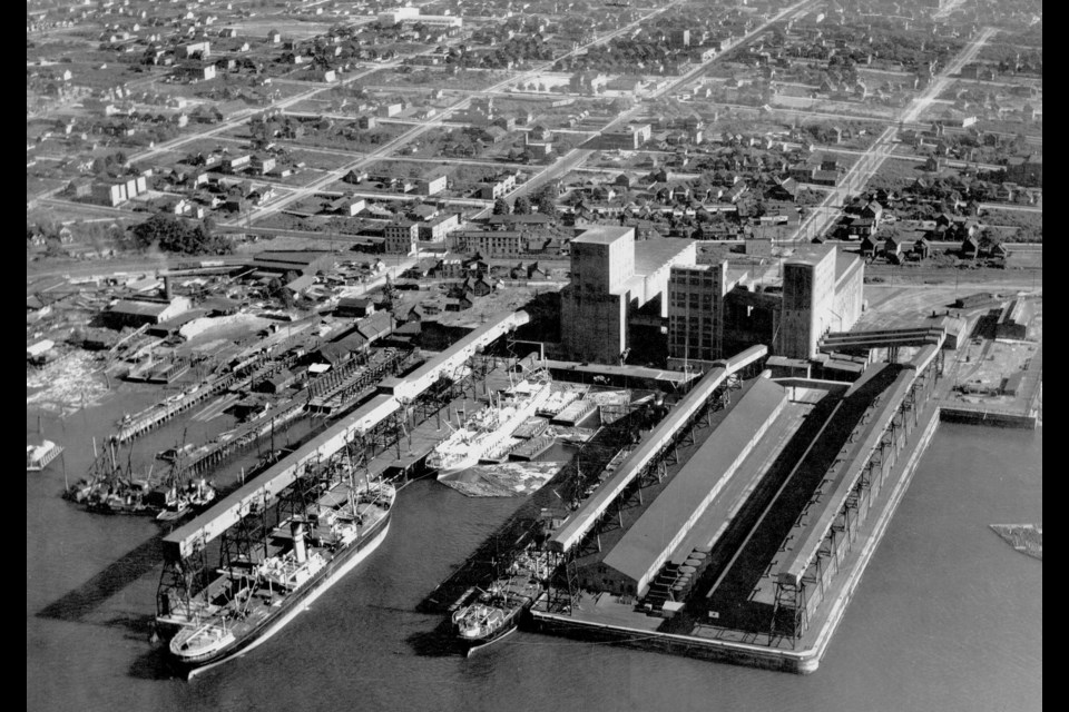 The Vancouver Terminal Company was booming business about 100 years ago (this photo is from 1928). This pier appears to be part of the Port of Vancouver now.
Reference code: AM1376-: CVA 155-3