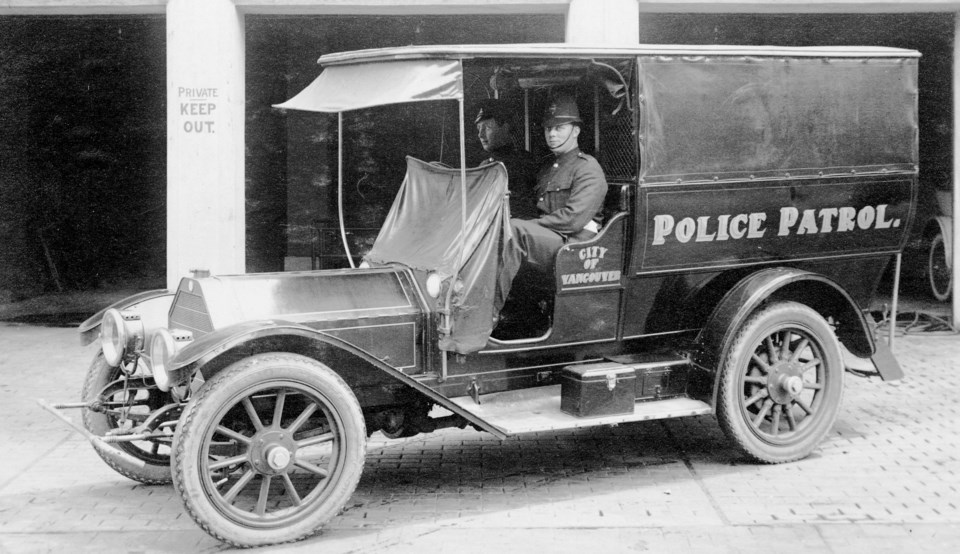 vancouver-police-car-old