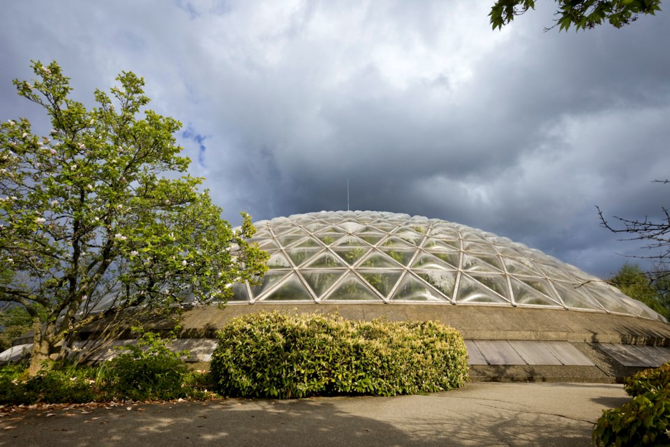 bloedel-conservatory-vancouver-canada-benedek