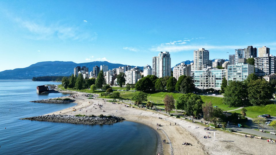 english-bay-vancouver-beaches-summer