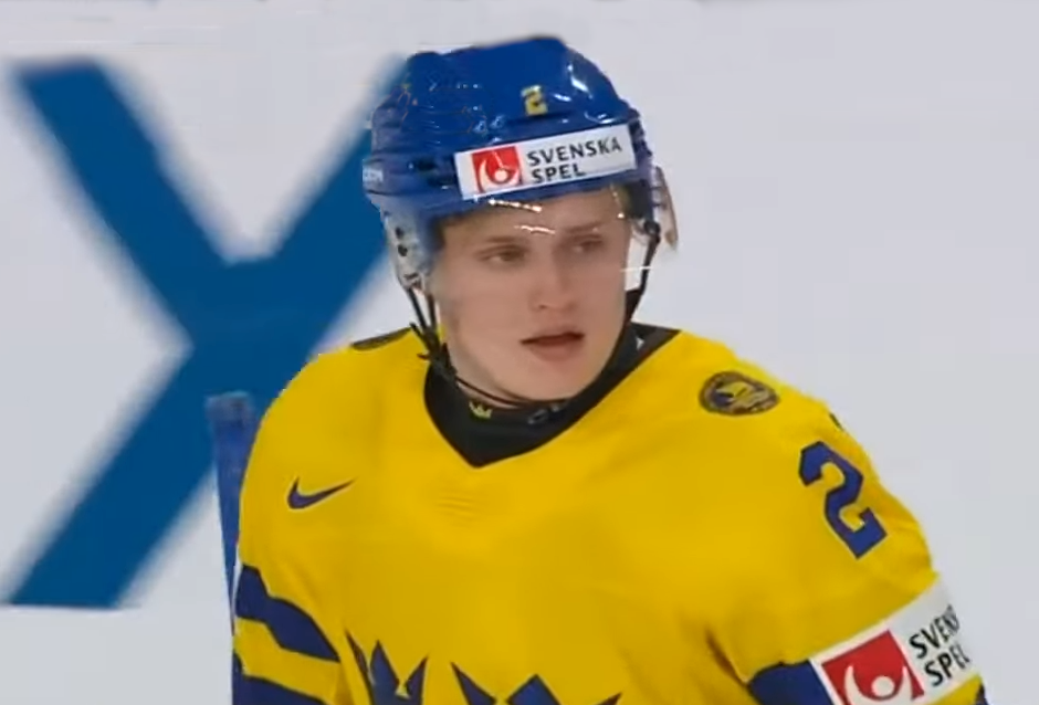 Connor Bedard breaks Gretzky/Lindros record at World Juniors - Vancouver Is  Awesome