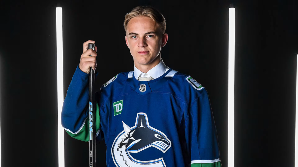 fernstrom-canucks-2024-draft-behind-the-scenes-0-27-screenshot