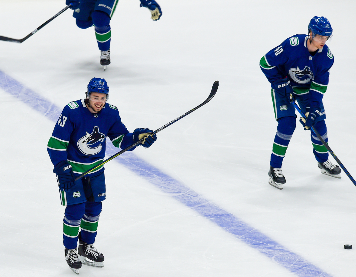 NHL: Canucks sign Pettersson, Hughes to multi-year contracts