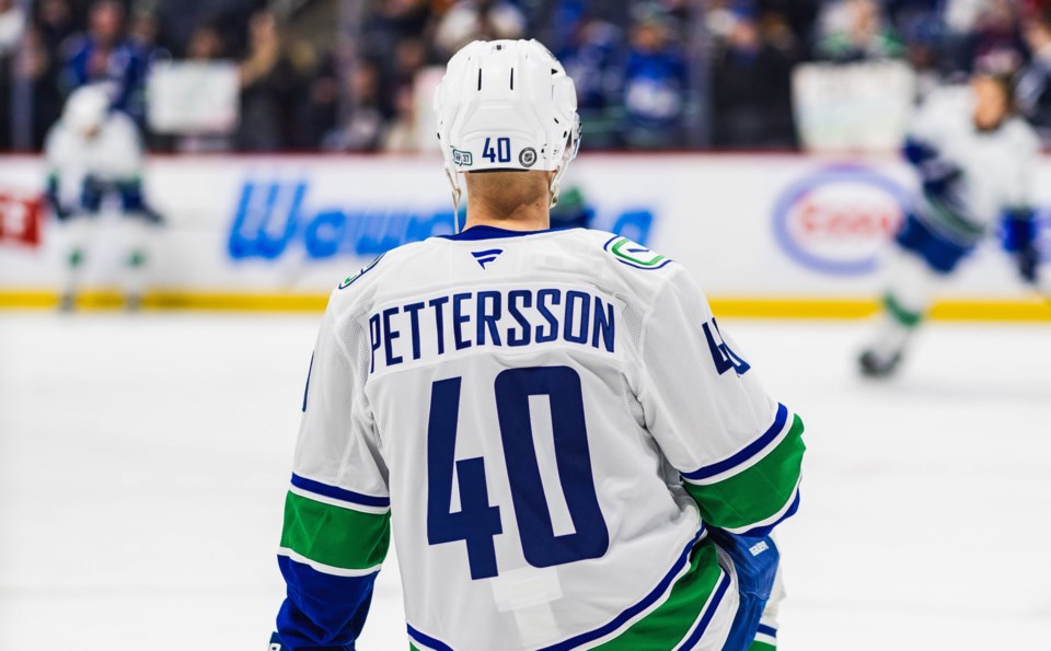 pettersson-back-canucks-twitter