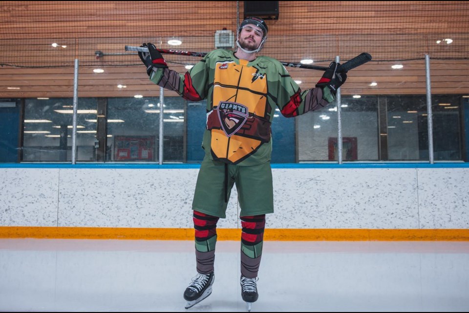 WHL's Vancouver Giants unveil wicked Grinch-themed jerseys