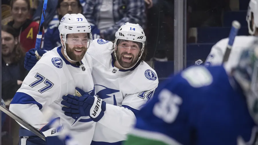 Game in 10: Maple Leafs slay the dragon, defeat Tampa Bay Lightning in OT  to advance to second round