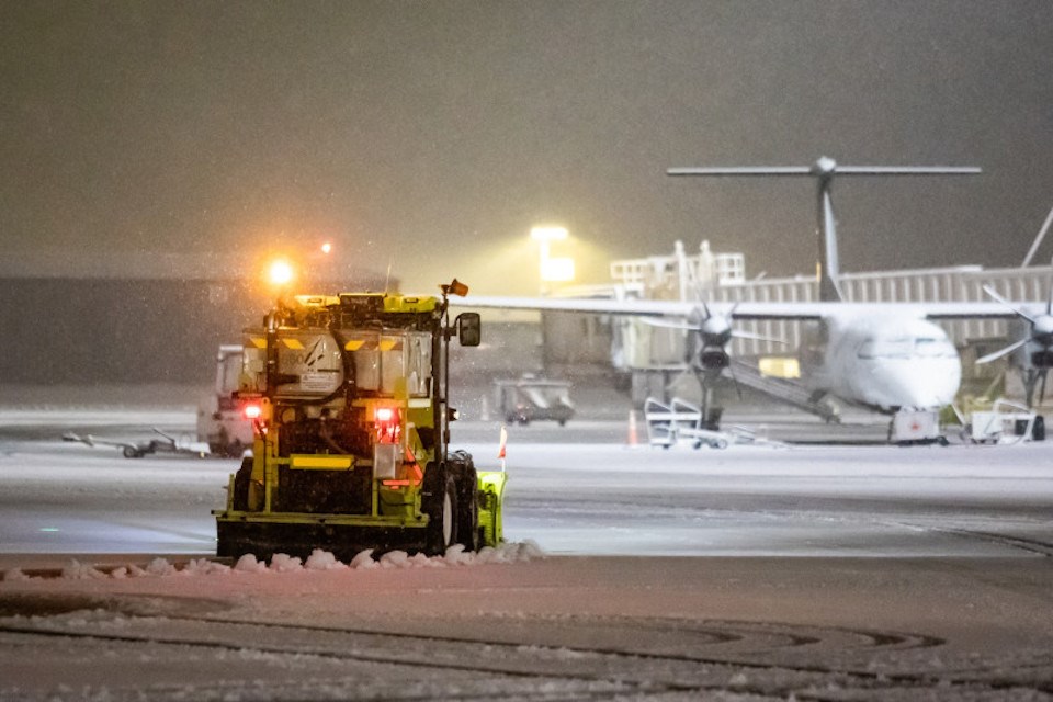 flights-to-vancouver-weather-yvr-arrivals-february-2024-snow