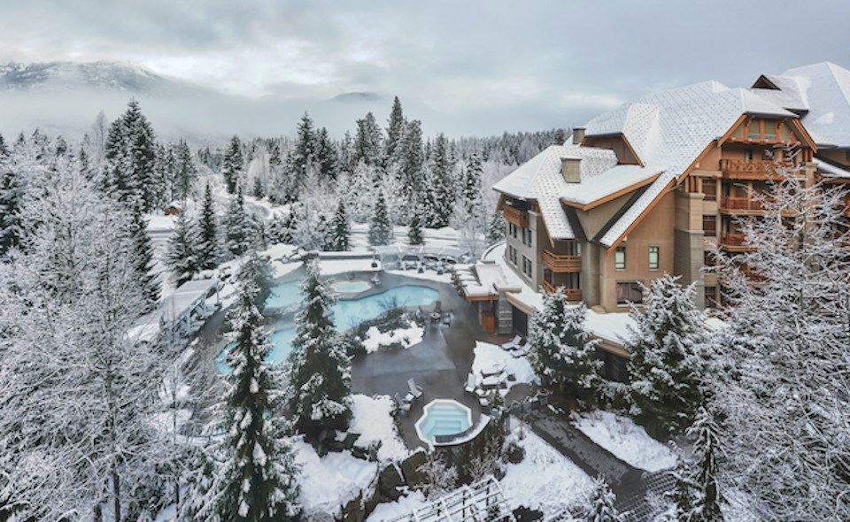 four-seasons-whistler-hotel-vanocuver-top