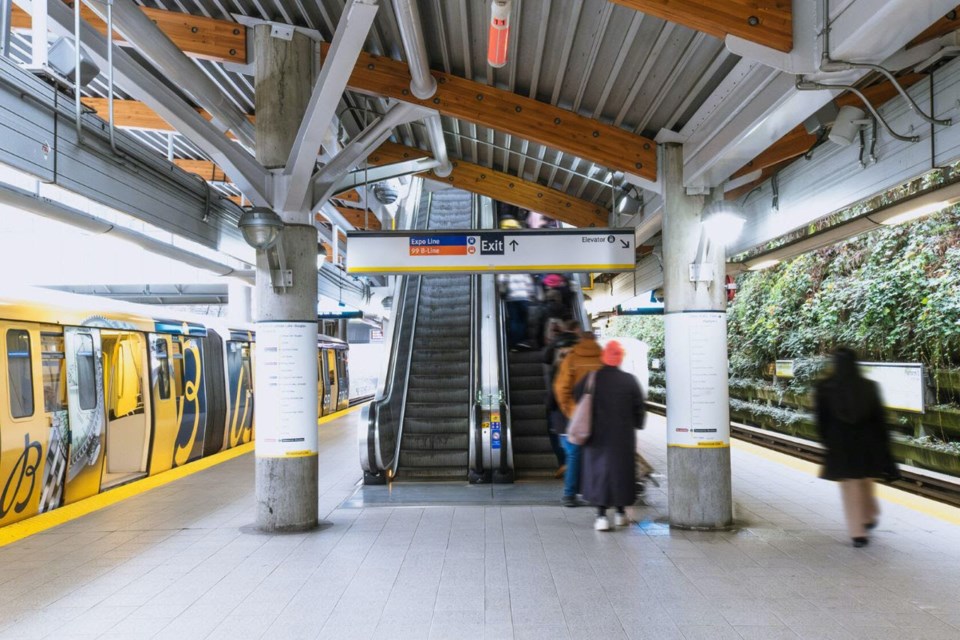 escalators-skytrain-commercial-broadway-station