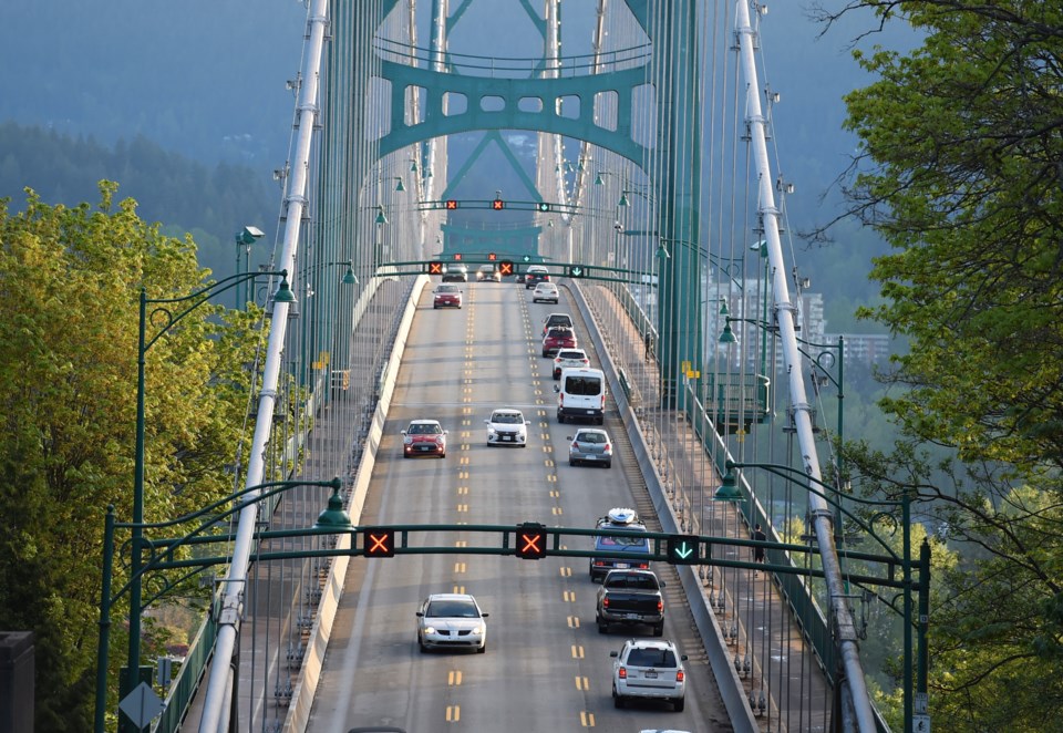 lions-gate-bridge