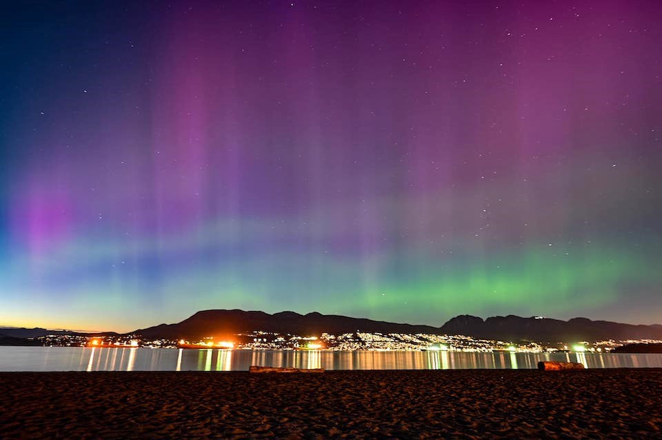 Locals may have a final opportunity to view the northern lights, provided the Metro Vancouver weather forecast remains clear to view.