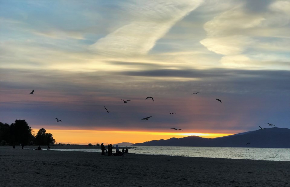 sunset-at-spanish-banks