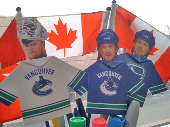 Canucks Origami Fan Art Part II: Did It! - Vancouver Is Awesome