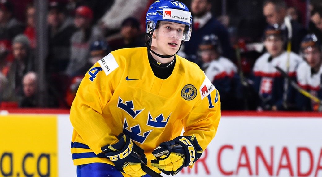 Elias Pettersson selected to represent the Vancouver Canucks at
