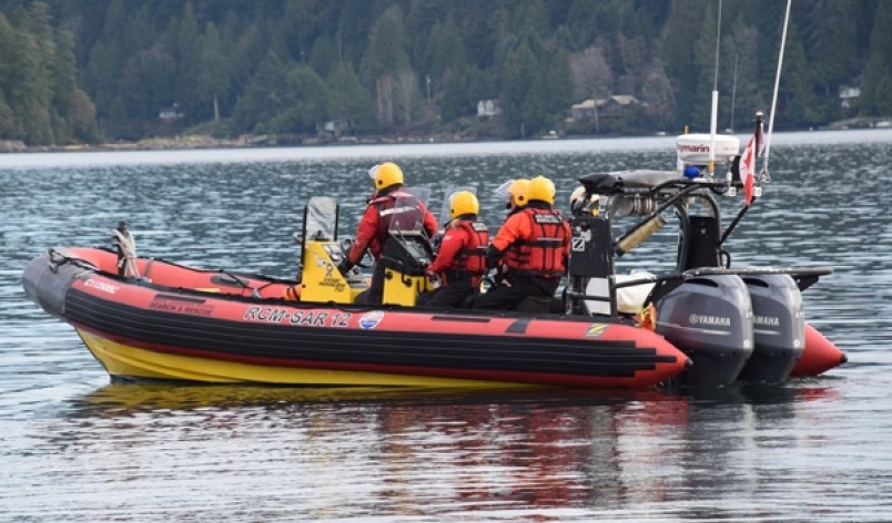 RCM SAR rescues boater who struck rock on Sechelt Inlet - Coast Reporter