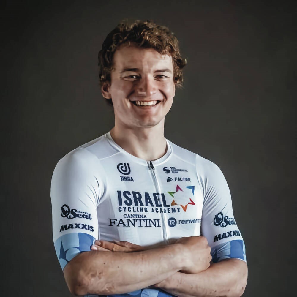 Canadian Riley Pickrell to turn pro with IPT in 2024 - Israel