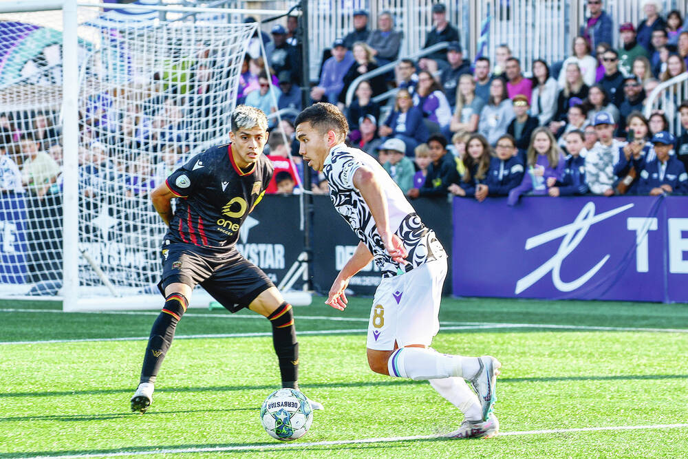 North Vancouver teen scores 1st goal as a pro soccer player