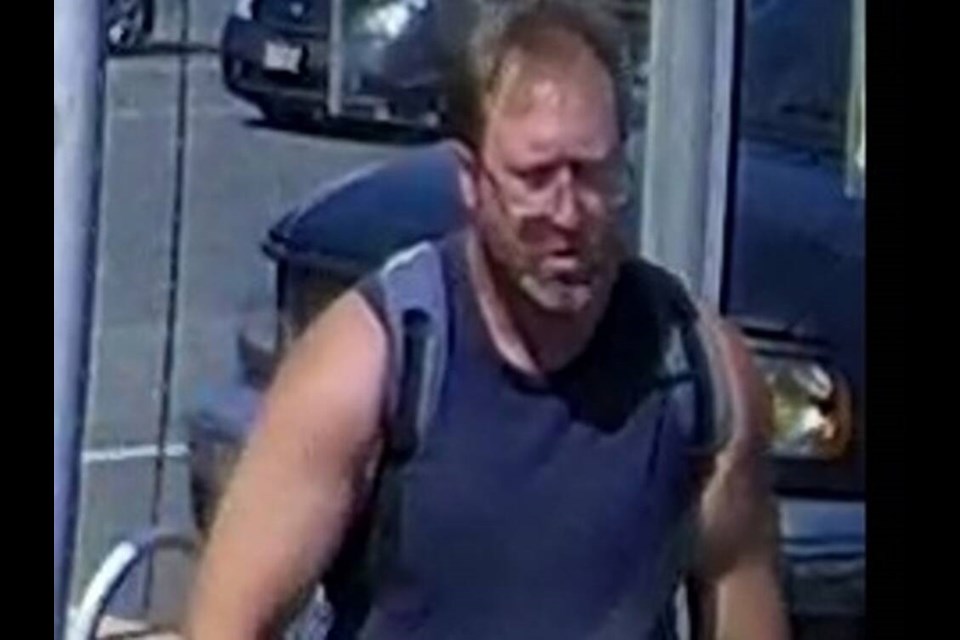 Police Release Image Of Nanaimo Bus Assault Suspect Victoria Times